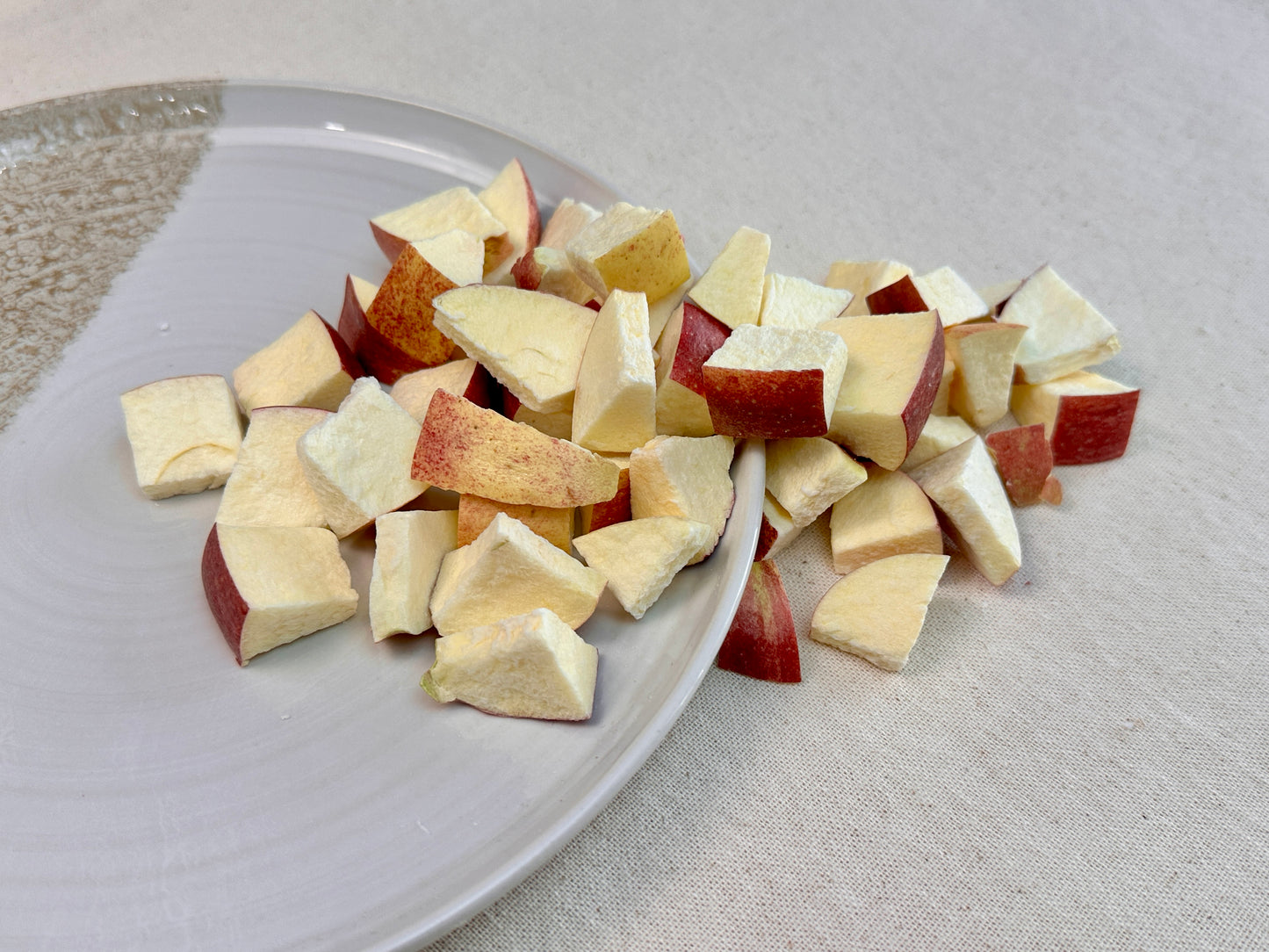 Freeze-Dried Apples